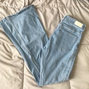 HOLLISTER STRETCH FLARE JEANS